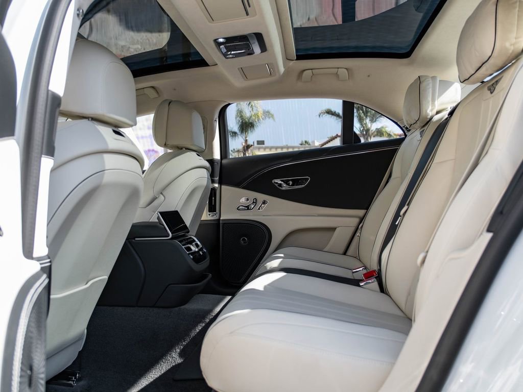 New 2026 Bentley Flying Spur Plug-In Hybrid AWD/4WD image 20