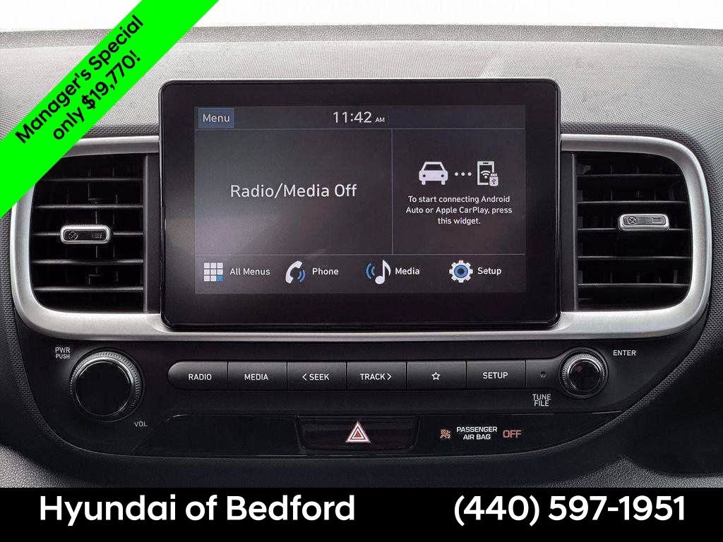 Certified 2026 Hyundai Venue SE FWD image 20