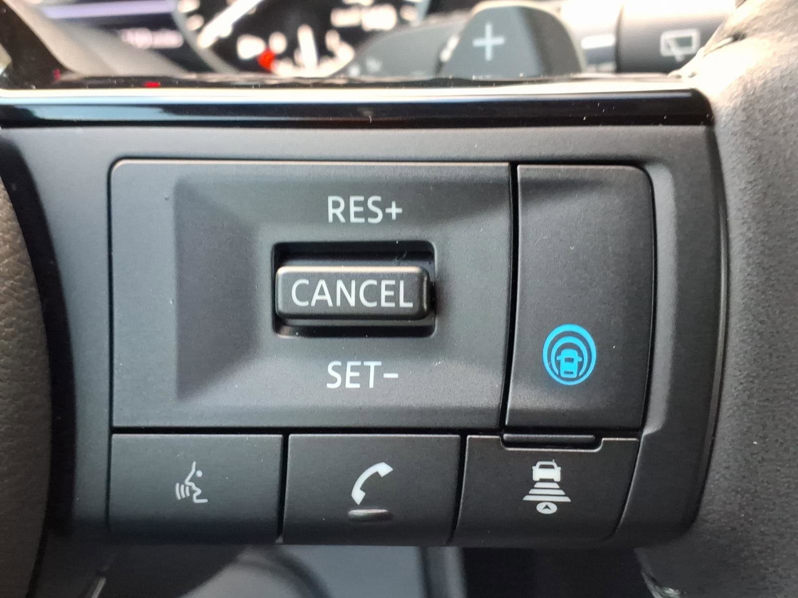 Certified 2023 Nissan Rogue SV w/ SV Premium B Package image 31