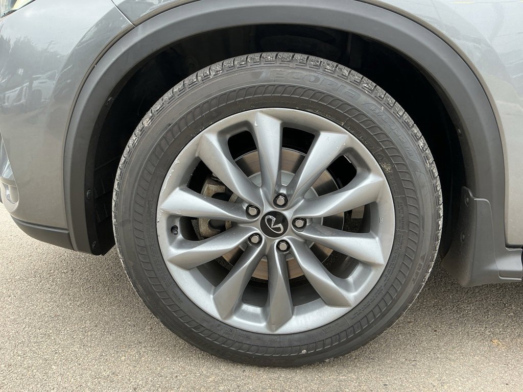 Certified 2021 INFINITI QX50 Luxe w/ Cargo Package image 6