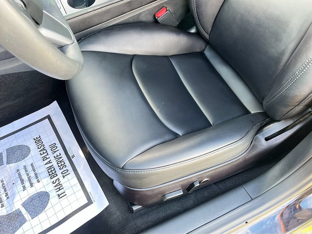 Used 2023 Tesla Model 3 Standard Range RWD image 18