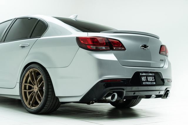 Used 2015 Chevrolet SS image 20