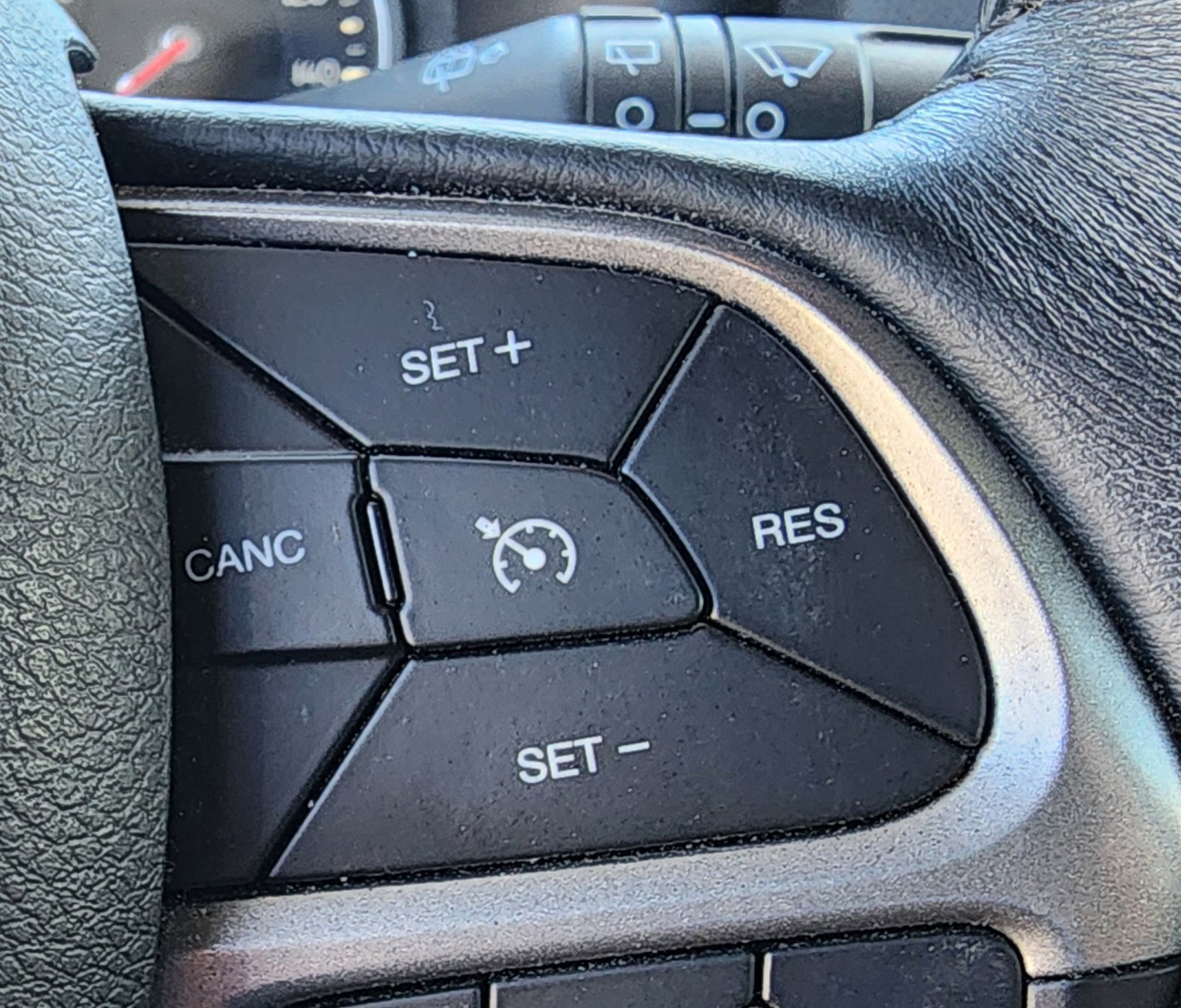 Used 2020 Jeep Renegade Altitude FWD image 10