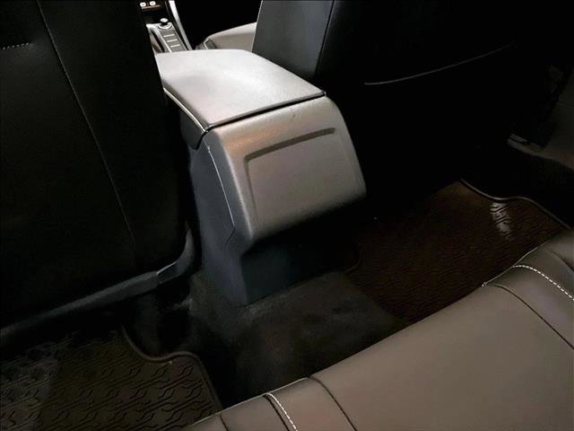 Used 2024 Volkswagen Jetta SE image 25