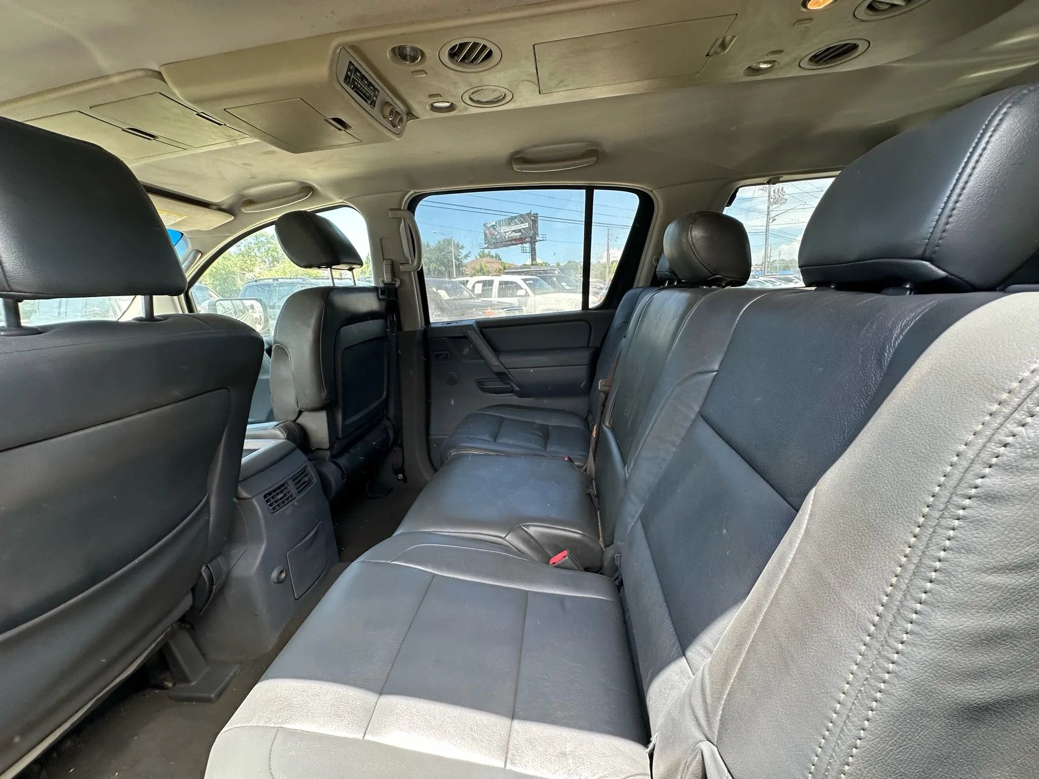Used 2006 Nissan Armada SE w/ (H01) Bose Pkg AWD/4WD image 15
