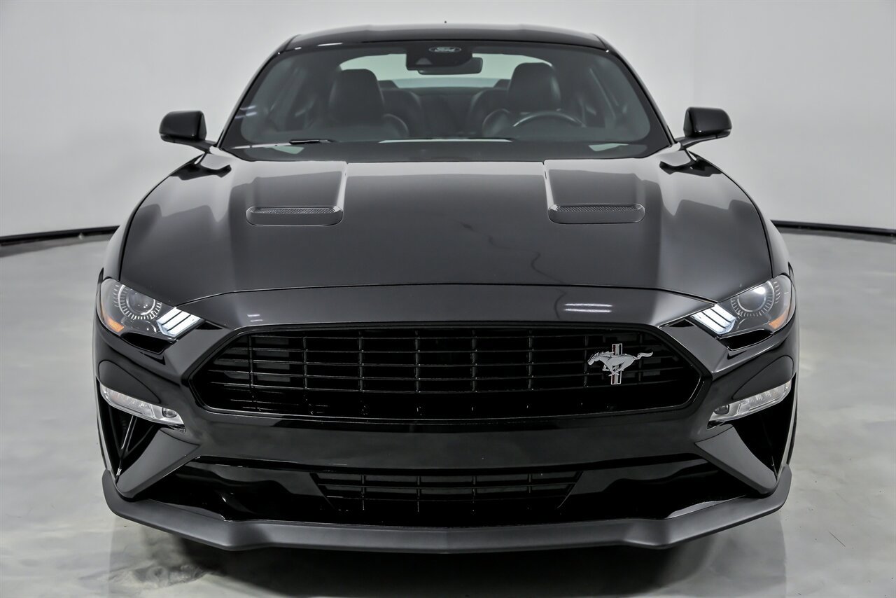 Used 2021 Ford Mustang GT Premium w/ Equipment Group 401A RWD image 5