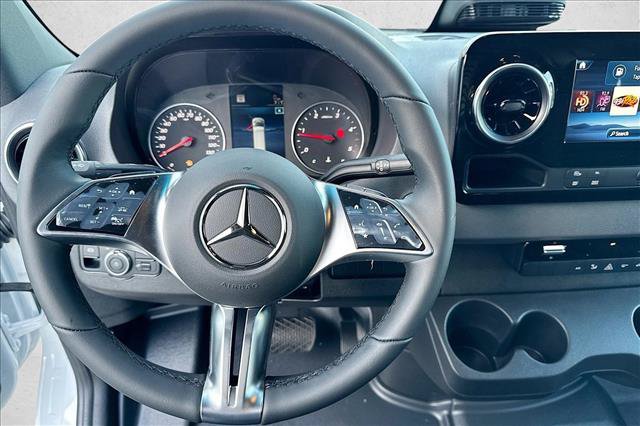 New 2026 Mercedes-Benz Sprinter 2500 image 11