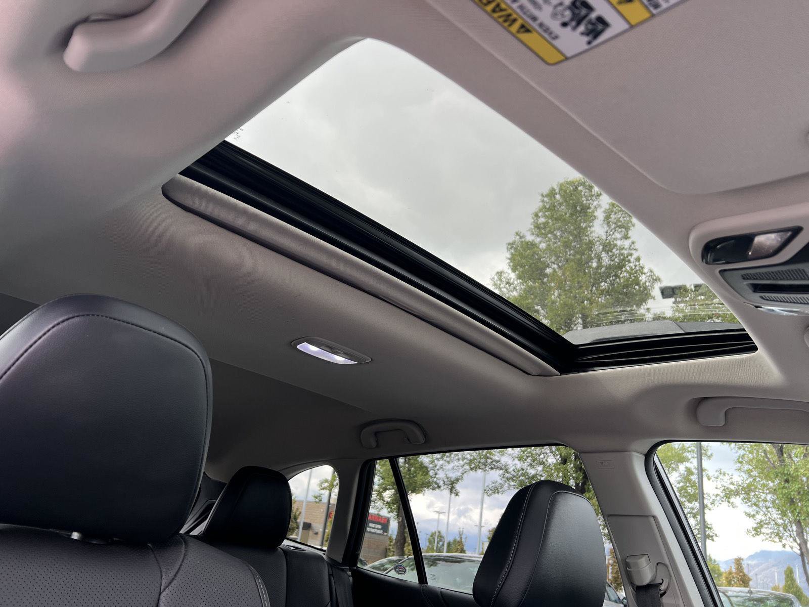 Used 2024 Subaru Outback Limited AWD/4WD image 10