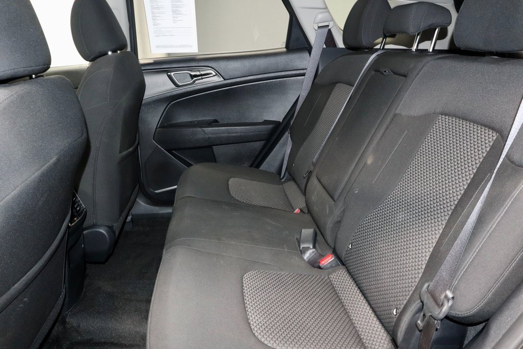 Used 2024 Kia Sportage LX image 22