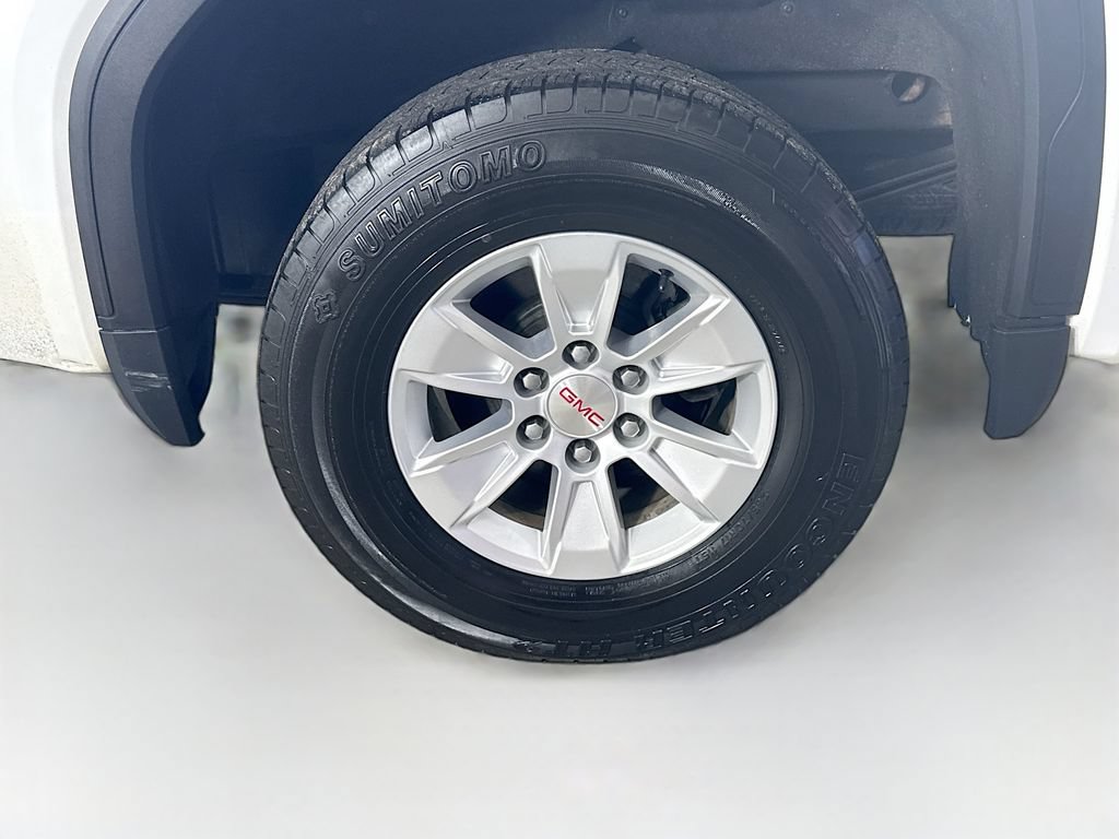 Used 2020 GMC Sierra 1500 SLE w/ SLE Value Package AWD/4WD image 32