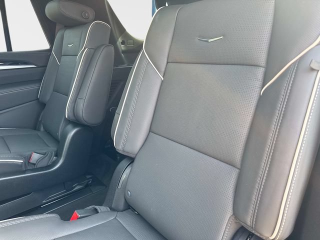 New 2026 Cadillac Escalade Sport w/ Touring Package AWD/4WD image 14