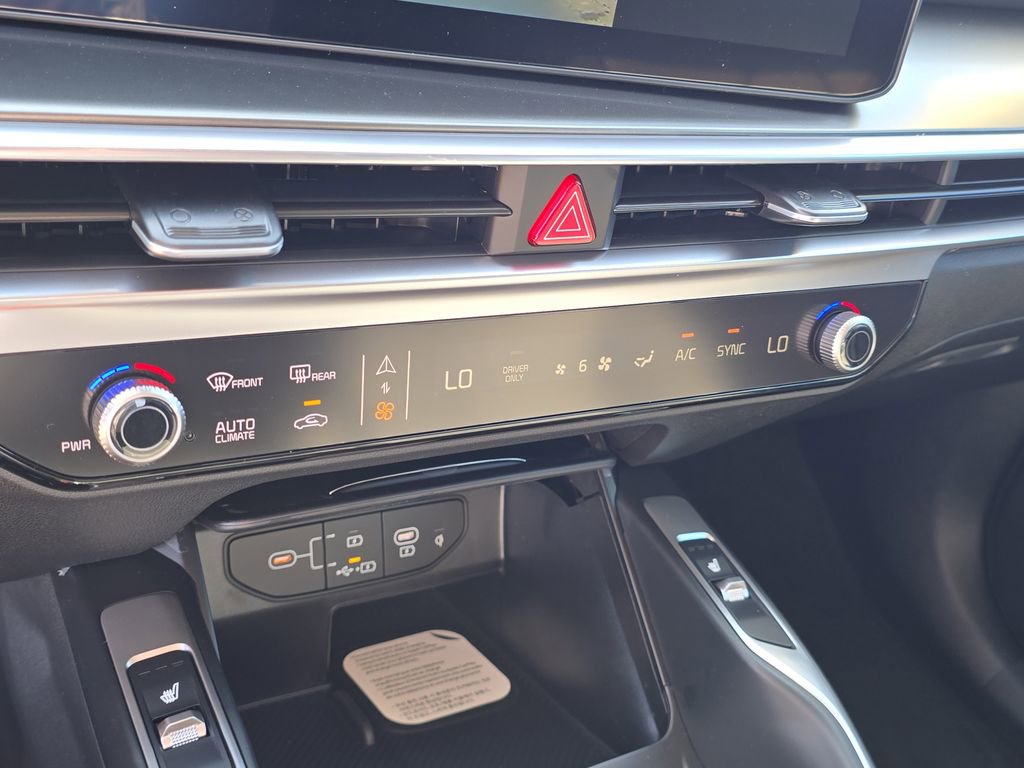 New 2026 Kia Sorento EX image 25