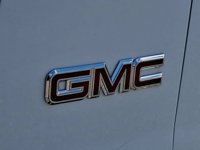 Used 2025 GMC Savana 2500 w/ Driver Convenience Package RWD image 32