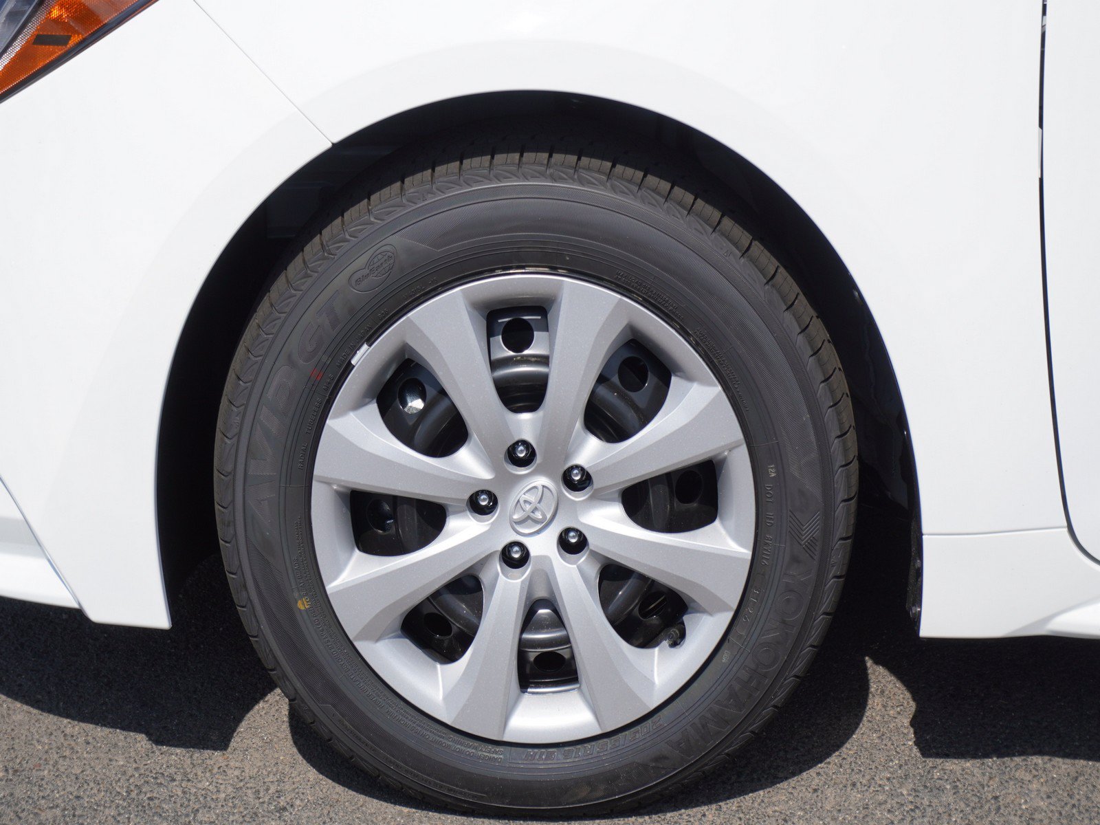 New 2027 Toyota Corolla LE FWD image 7