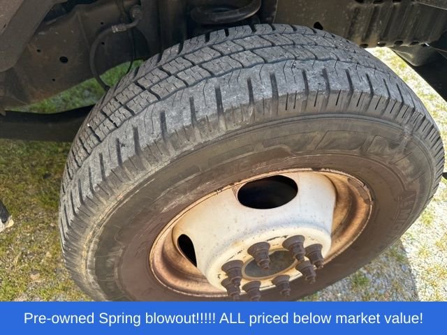 Used 2017 Ford E-350 and Econoline 350 Super Duty w/ Power Windows & Locks Group RWD image 10