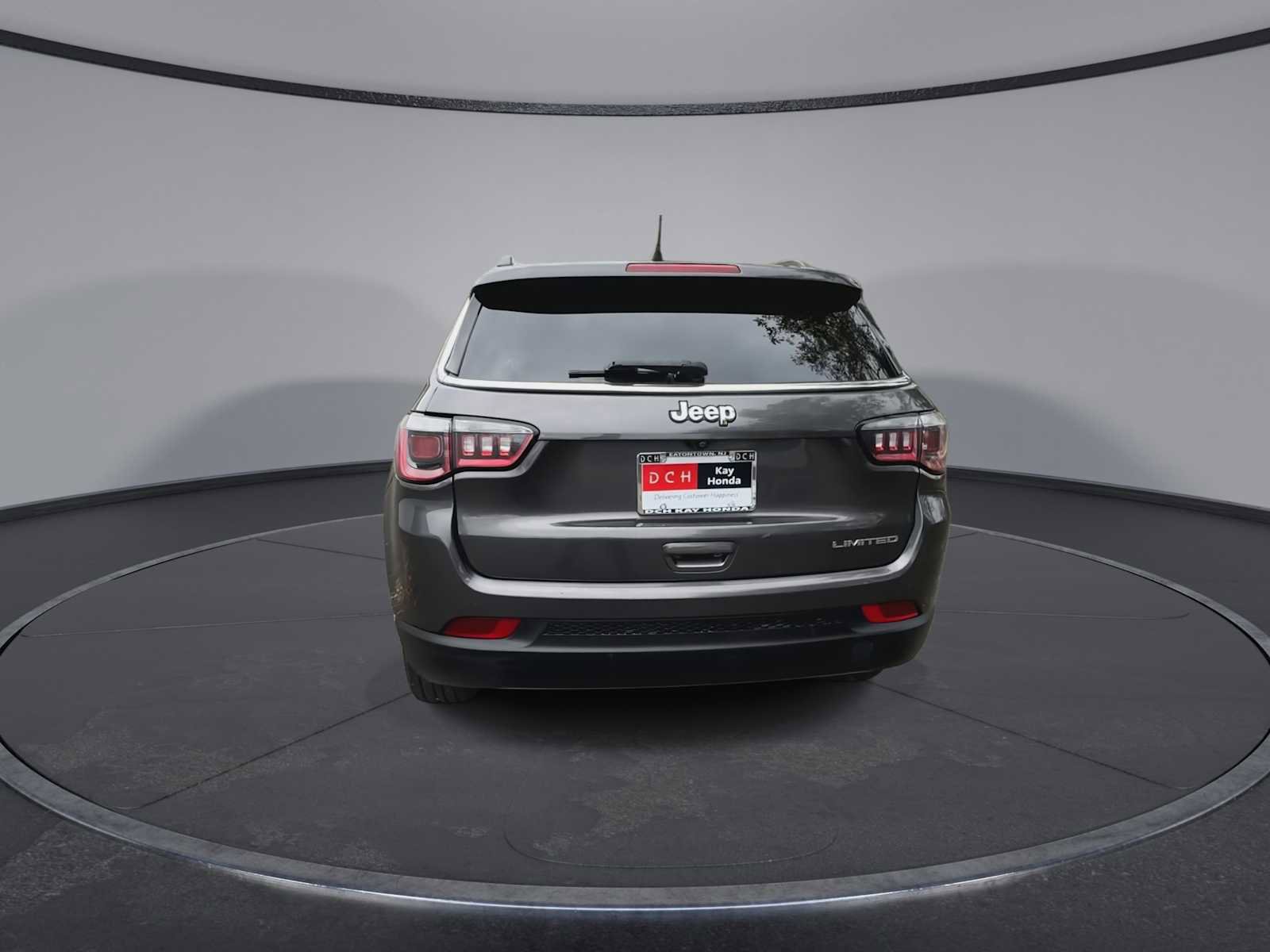 Used 2019 Jeep Compass Limited image 7