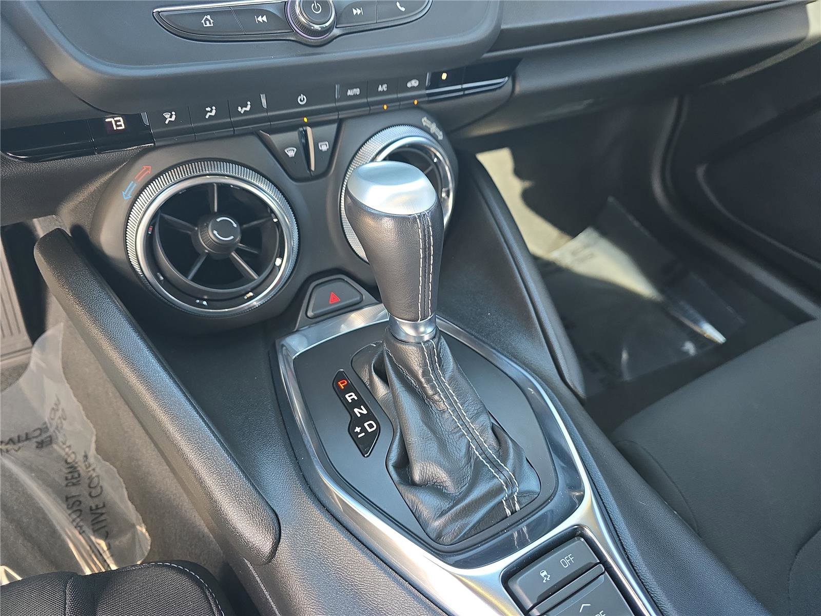 Used 2022 Chevrolet Camaro LT image 17