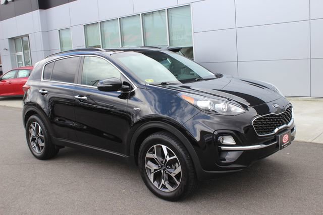 Used 2022 Kia Sportage EX AWD/4WD image 1