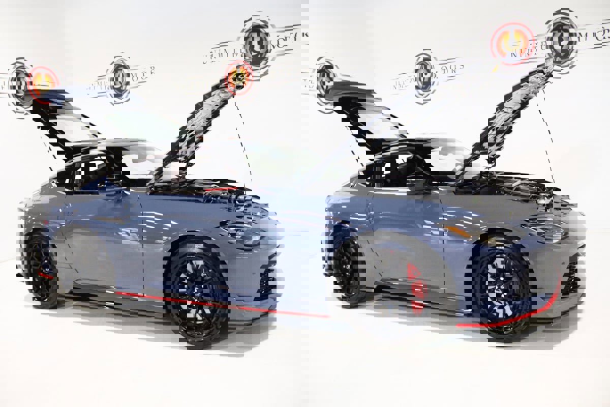 Used 2024 Nissan Z NISMO w/ Floor Mat Package image 12