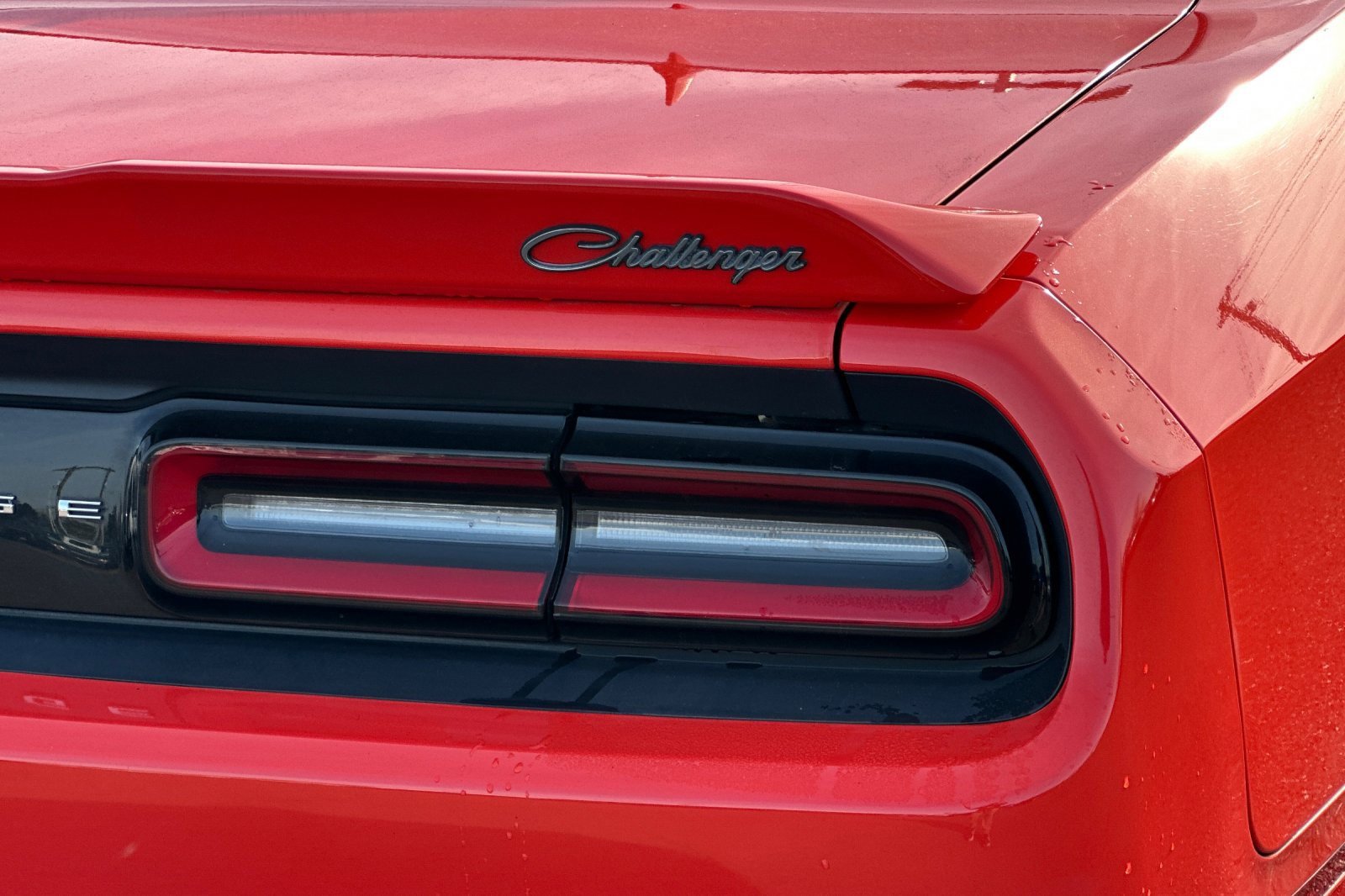 Used 2018 Dodge Challenger SXT Plus image 23