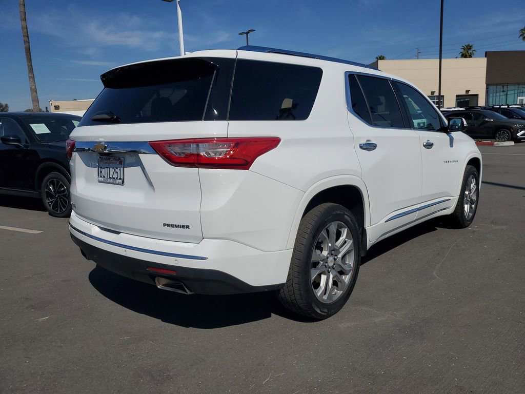 Used 2019 Chevrolet Traverse Premier w/ Driver Confidence II Package image 4