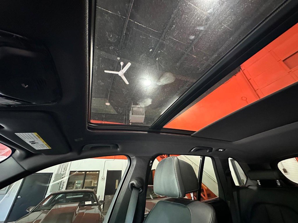 Used 2020 BMW X5 xDrive50i w/ Premium Package AWD/4WD image 19