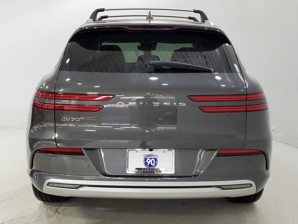 Used 2024 Genesis Electrified GV70 Advanced image 5