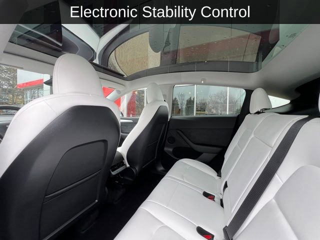 Used 2023 Tesla Model Y Long Range image 6
