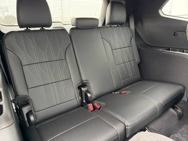 New 2026 Buick Enclave Avenir w/ Super Cruise Package FWD image 27