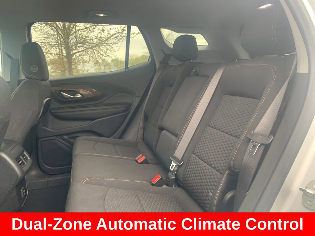 Used 2021 GMC Terrain SLE w/ Driver Convenience Package AWD/4WD image 9