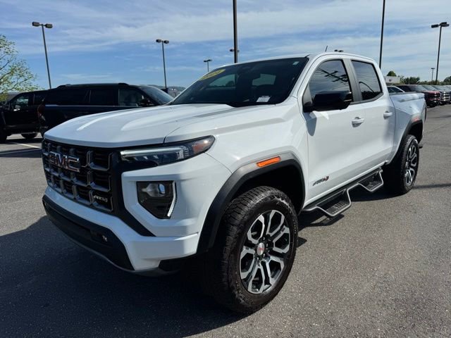 Used 2024 GMC Canyon AT4 w/ AT4 Premium Package AWD/4WD image 3