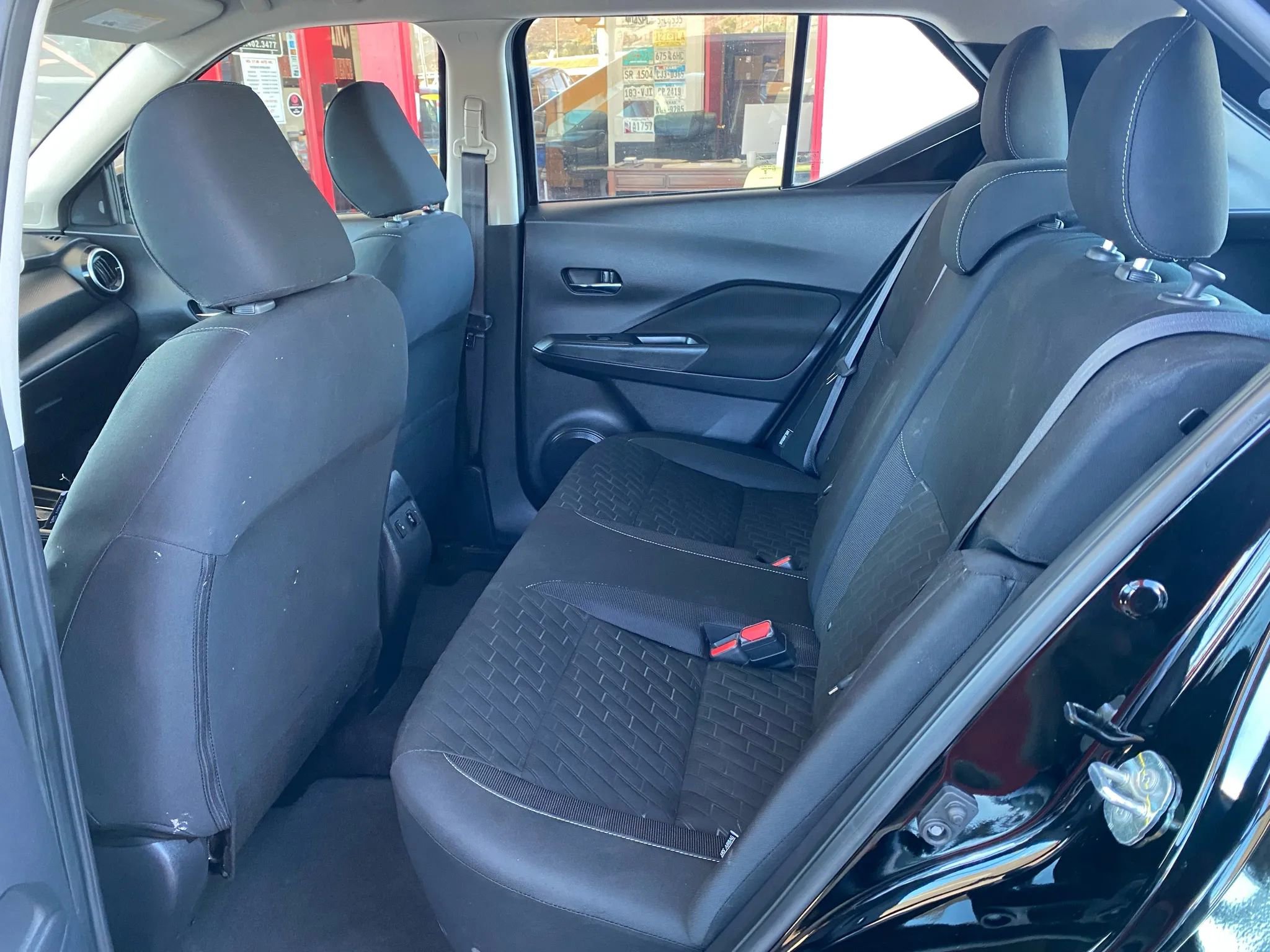 Used 2023 Nissan Kicks SV image 10