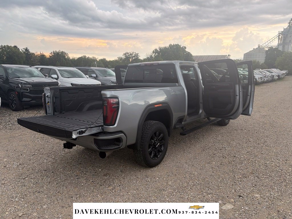 Used 2026 GMC Sierra 2500 AT4 w/ AT4 Premium Plus Package AWD/4WD image 31