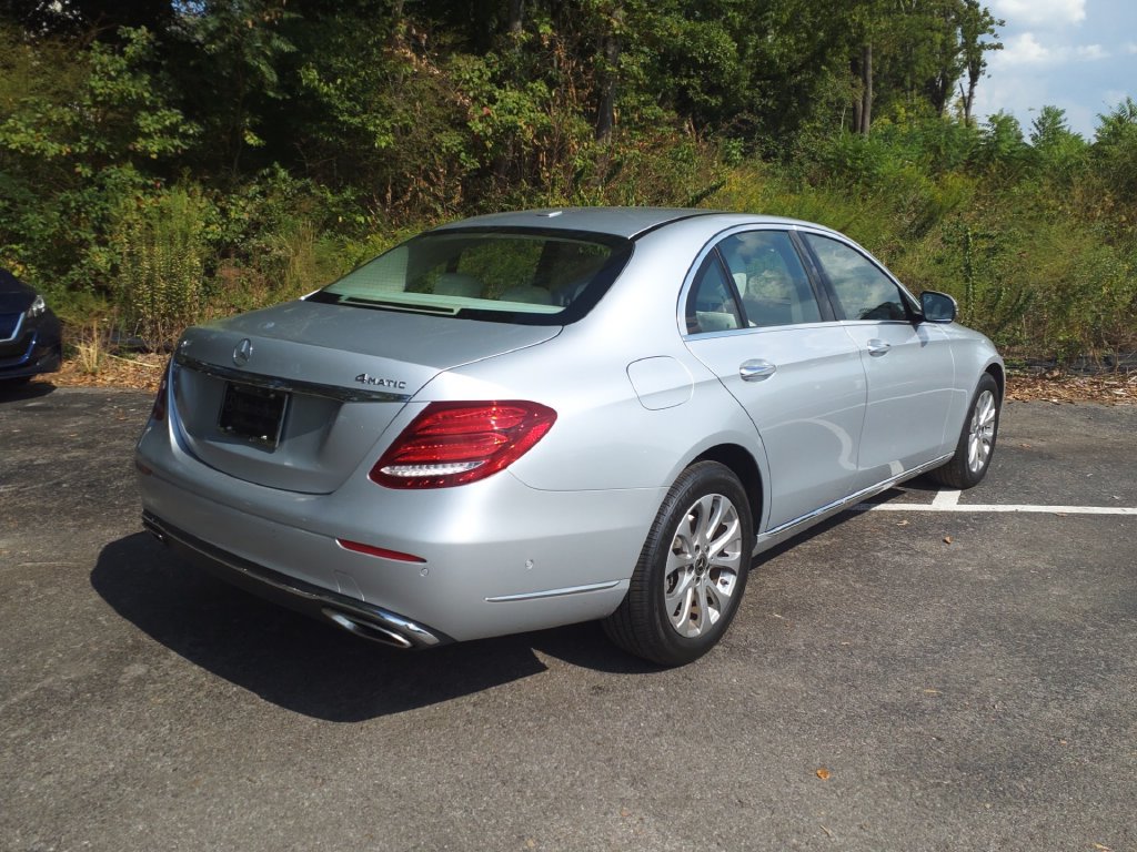 Used 2020 Mercedes-Benz E 350 4MATIC Sedan image 7