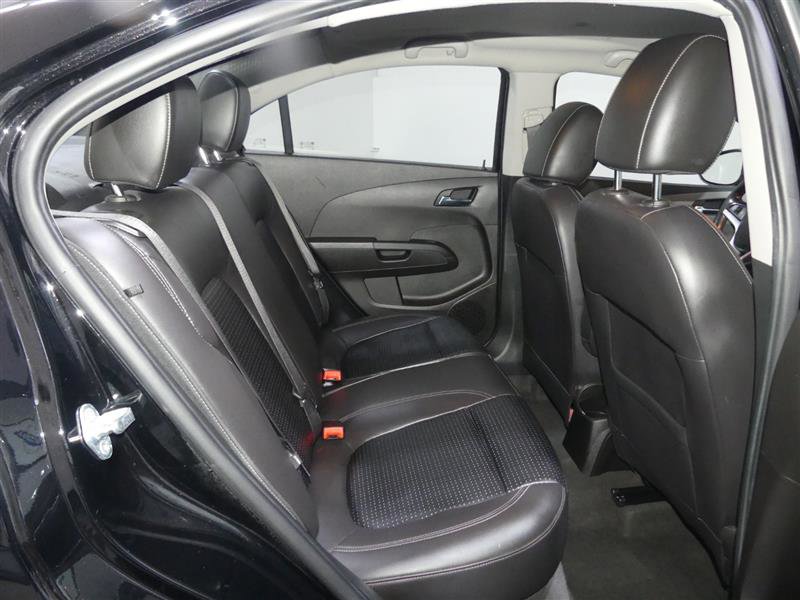 Used 2019 Chevrolet Sonic Premier FWD image 27