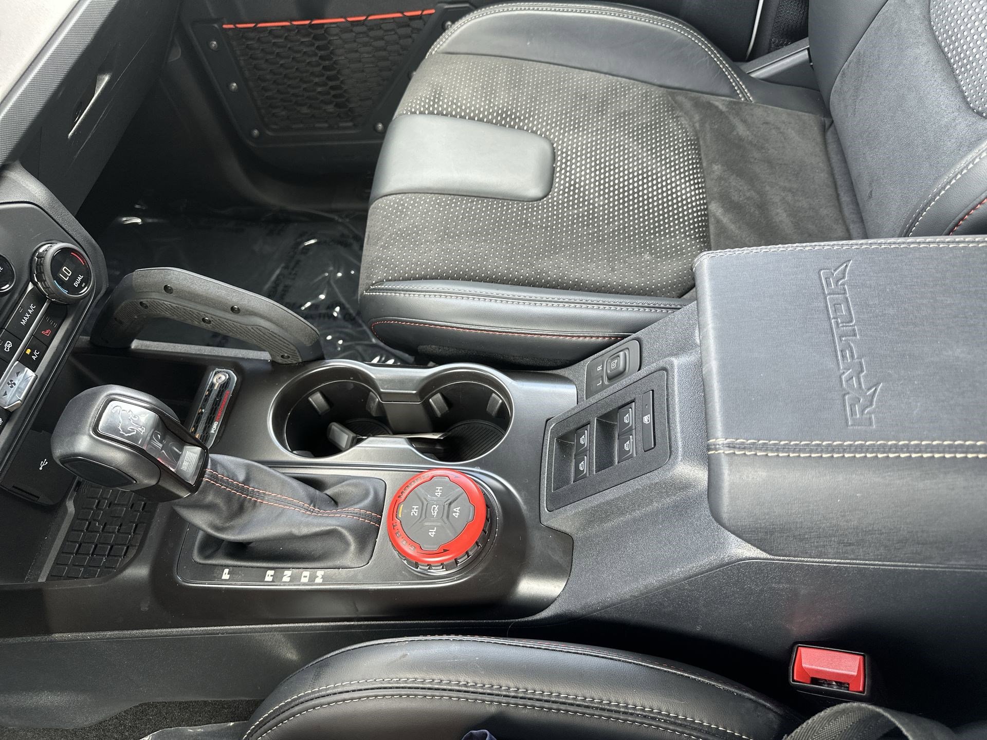 Used 2024 Ford Bronco Raptor image 22