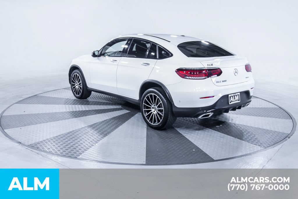 Used 2022 Mercedes-Benz GLC 300 4MATIC Coupe image 7