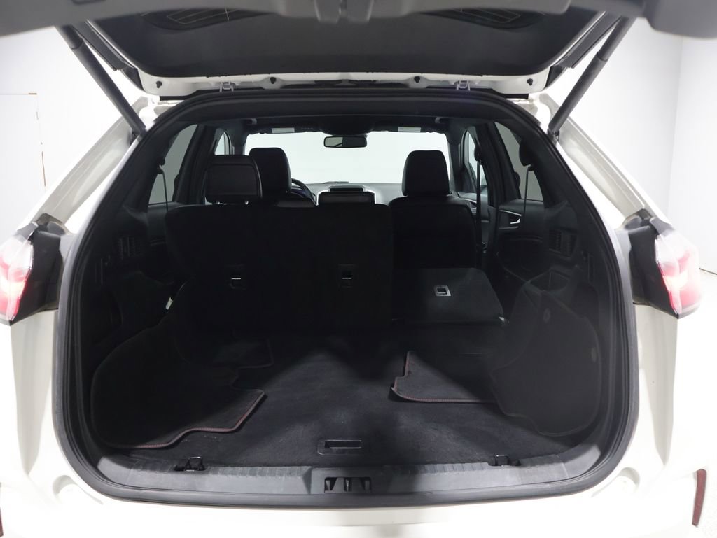 Used 2024 Ford Edge ST-Line AWD/4WD image 4