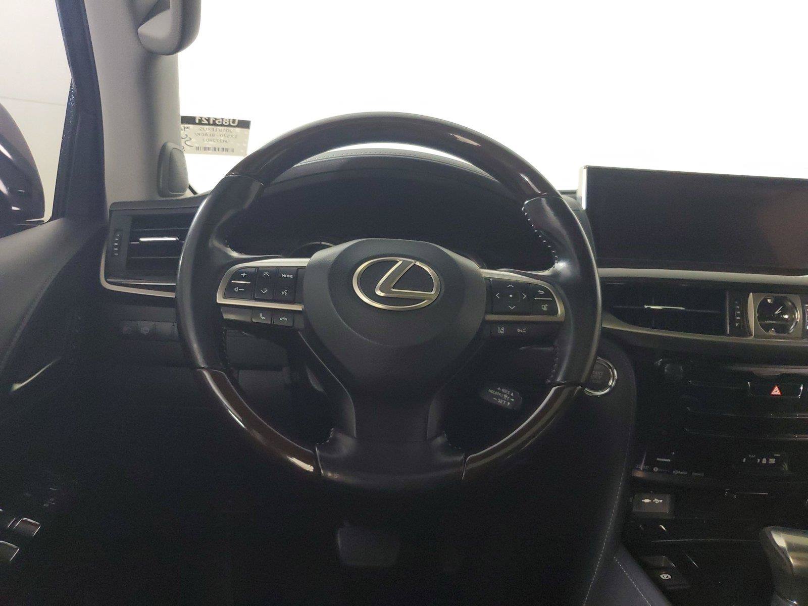 Used 2018 Lexus LX 570 4WD image 16