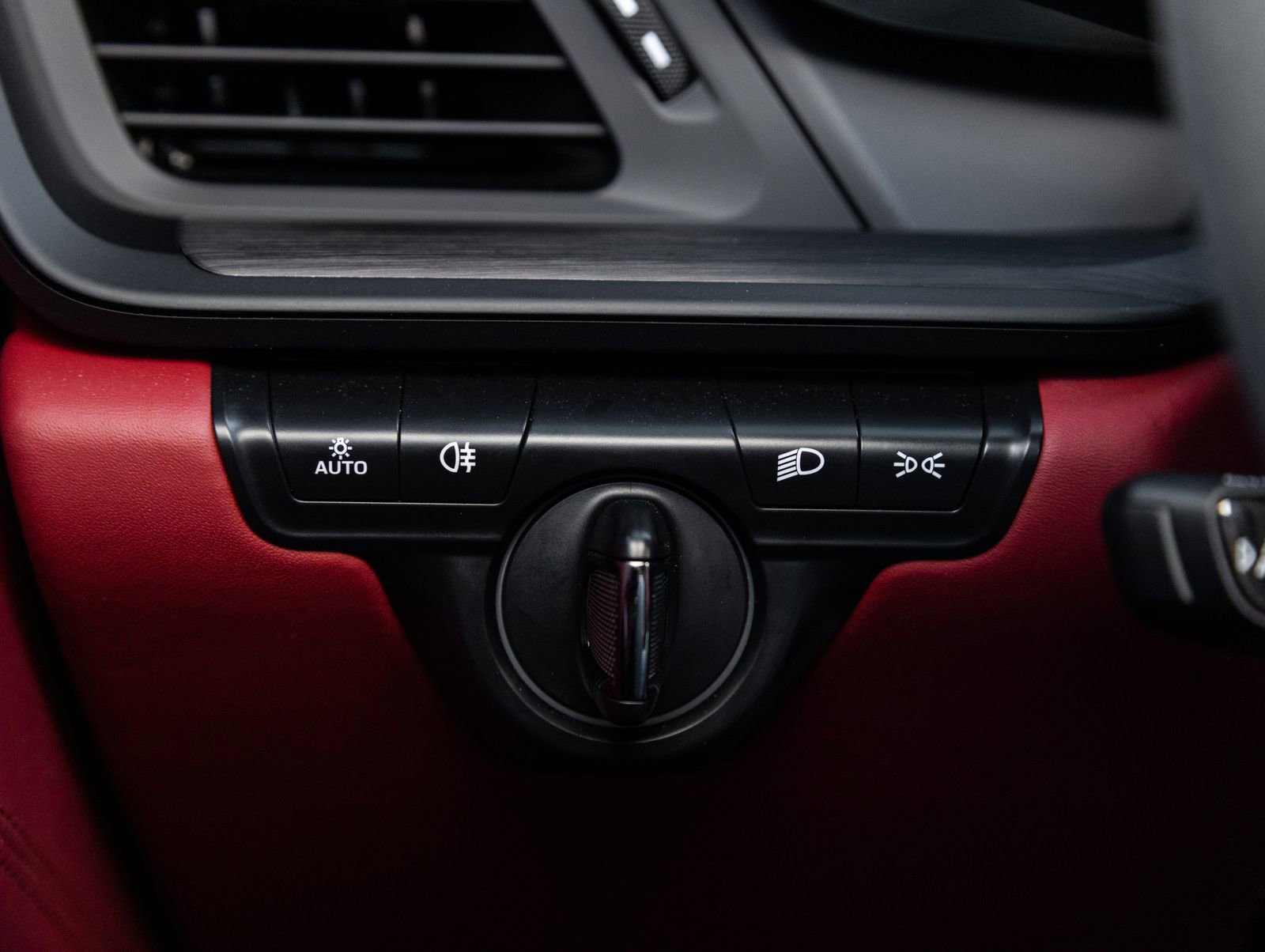 Certified 2024 Porsche 911 Targa 4 GTS w/ Premium Package image 19