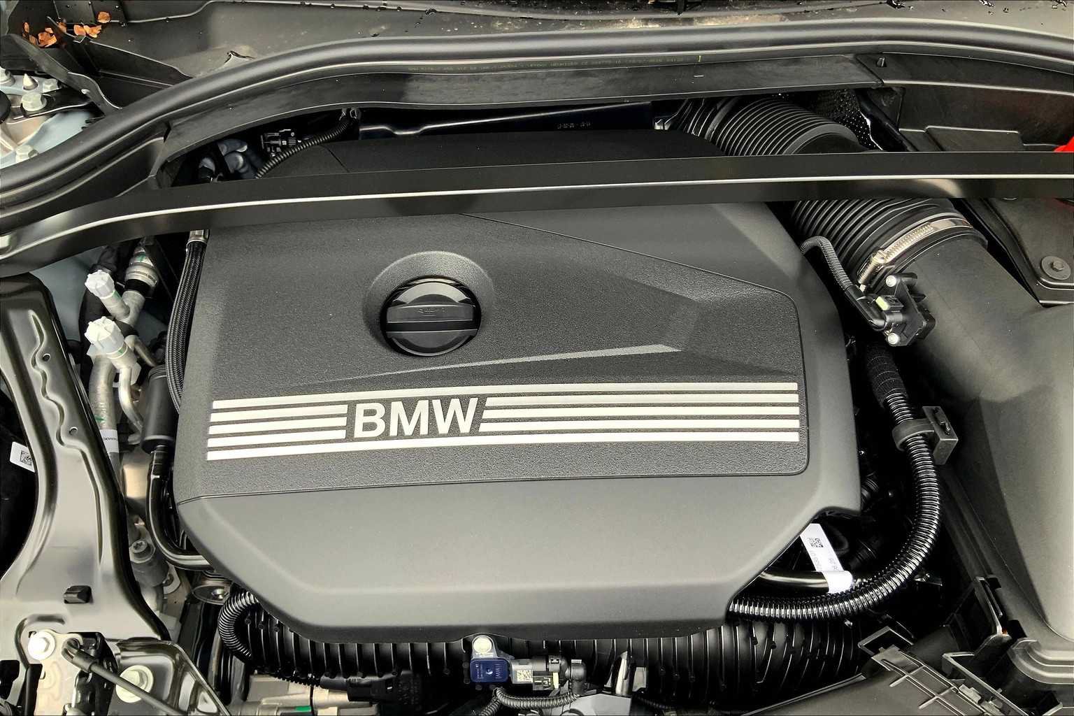 Used 2026 BMW 228i w/ Technology Package FWD image 17