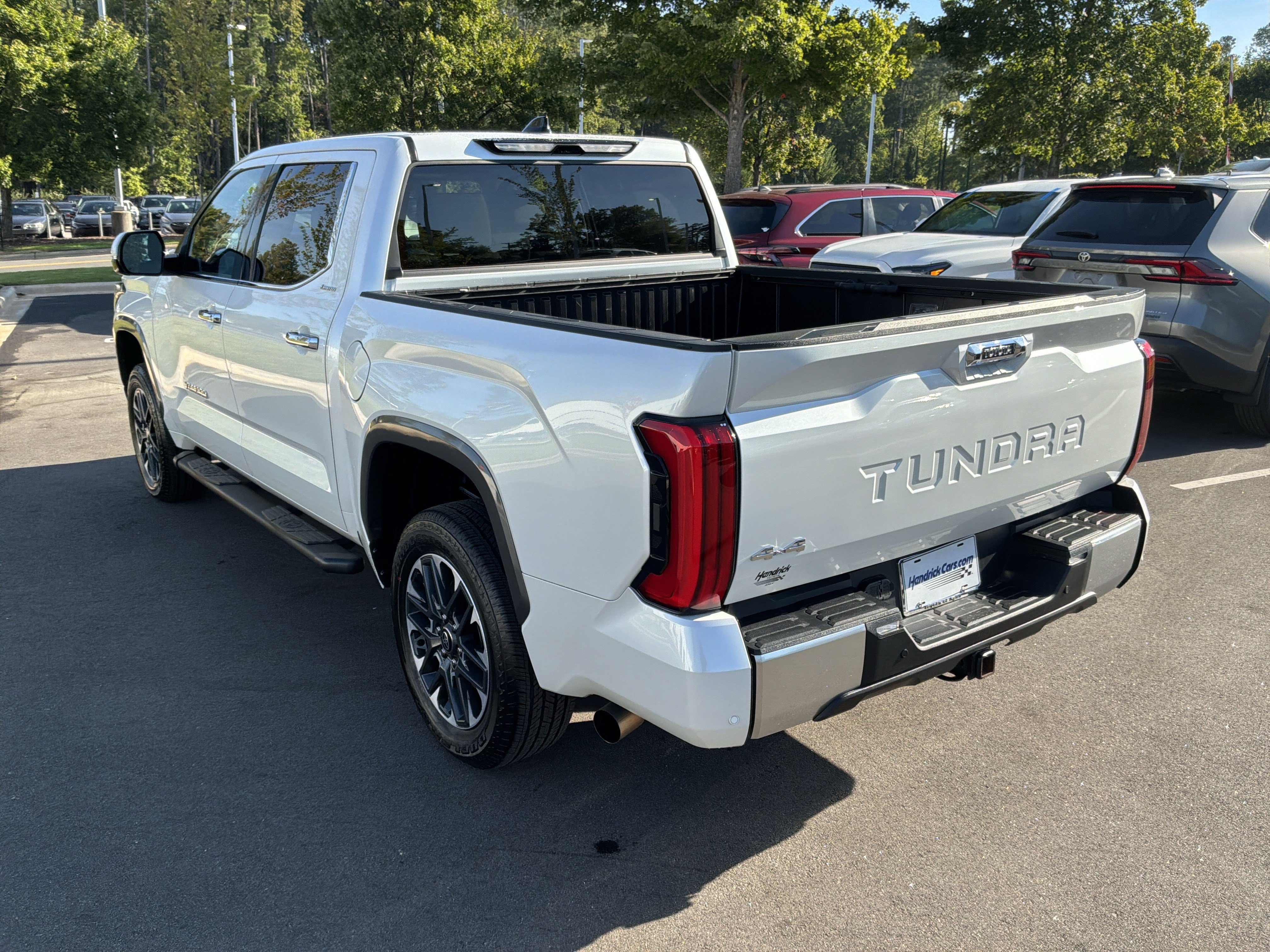 Used 2023 Toyota Tundra Limited w/ Power Package AWD/4WD image 8
