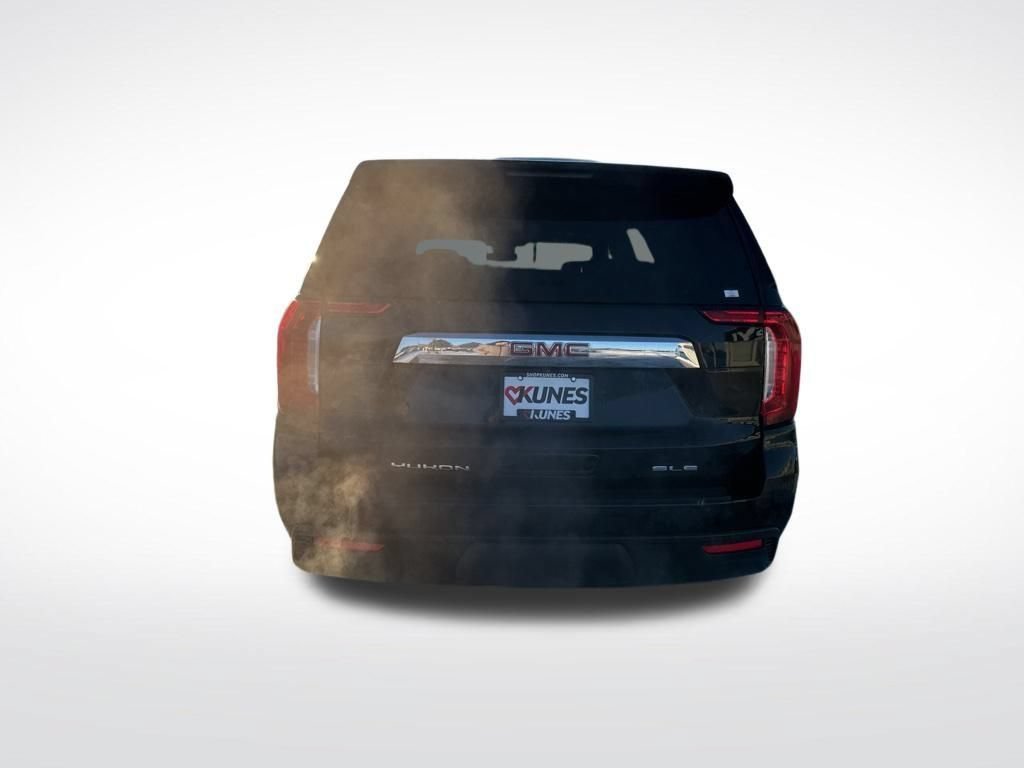 Used 2024 GMC Yukon SLE AWD/4WD image 10
