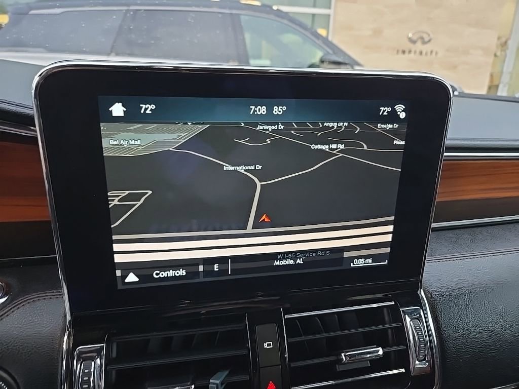 Used 2019 Lincoln Navigator Reserve AWD/4WD image 18