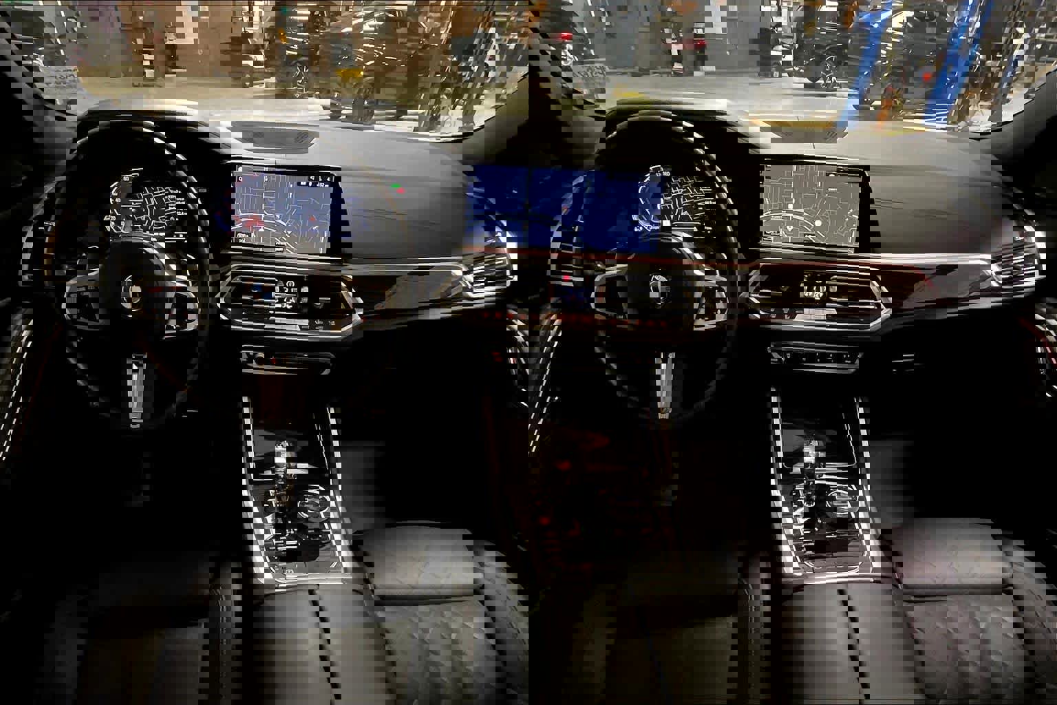 Used 2023 BMW X6 xDrive40i w/ Executive Package image 28