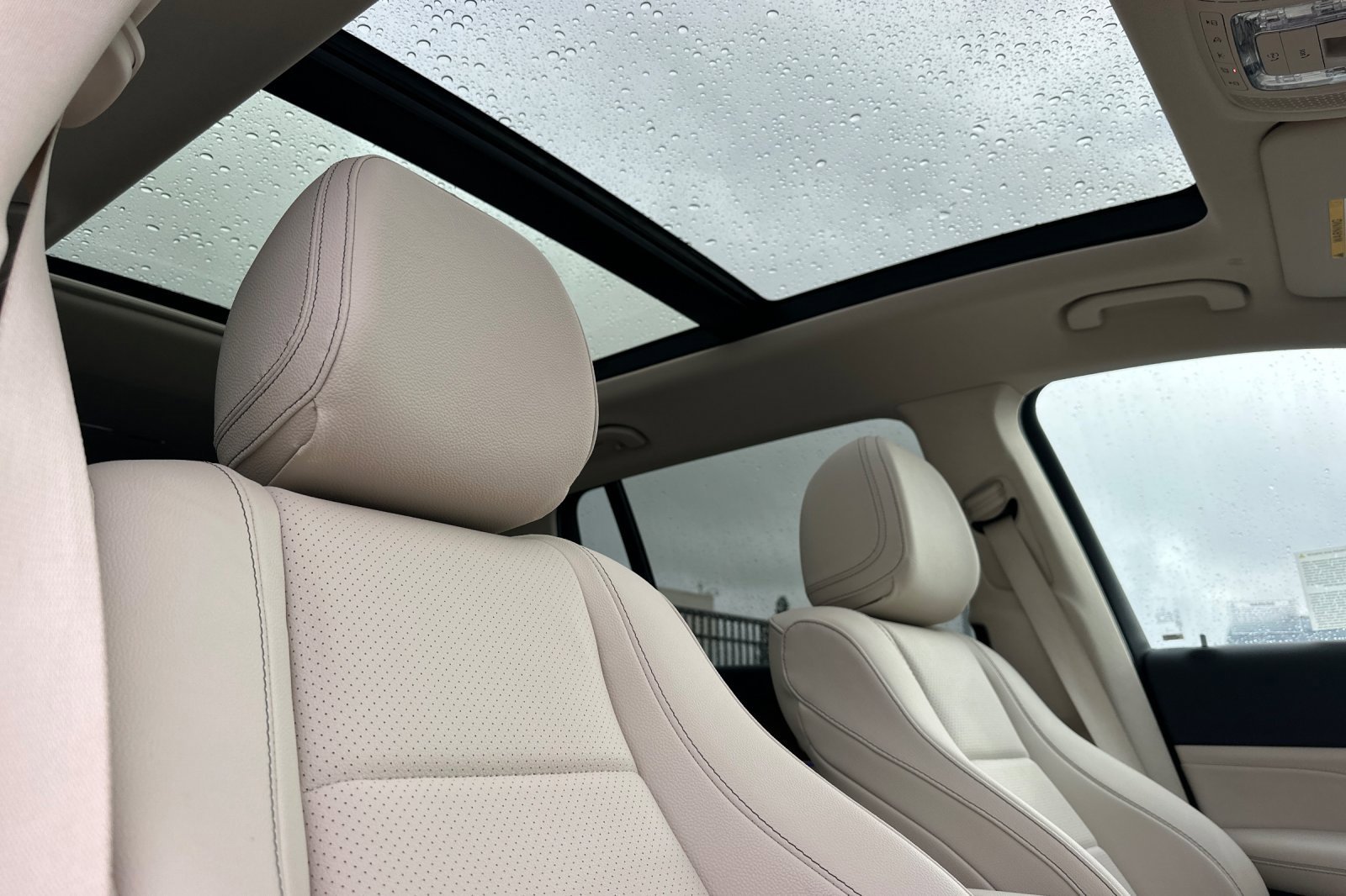 Certified 2025 Mercedes-Benz GLS 450 4MATIC image 20