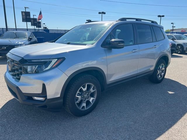 Used 2022 Honda Passport TrailSport image 7