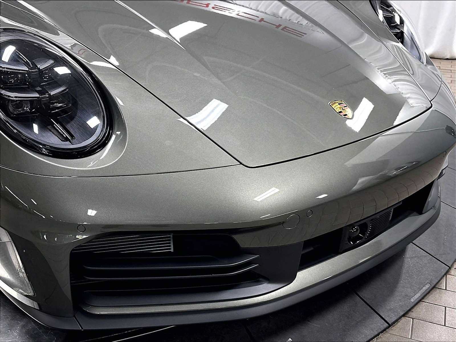 Used 2026 Porsche 911 Carrera S RWD image 33