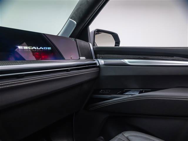 Used 2026 Cadillac Escalade V image 31
