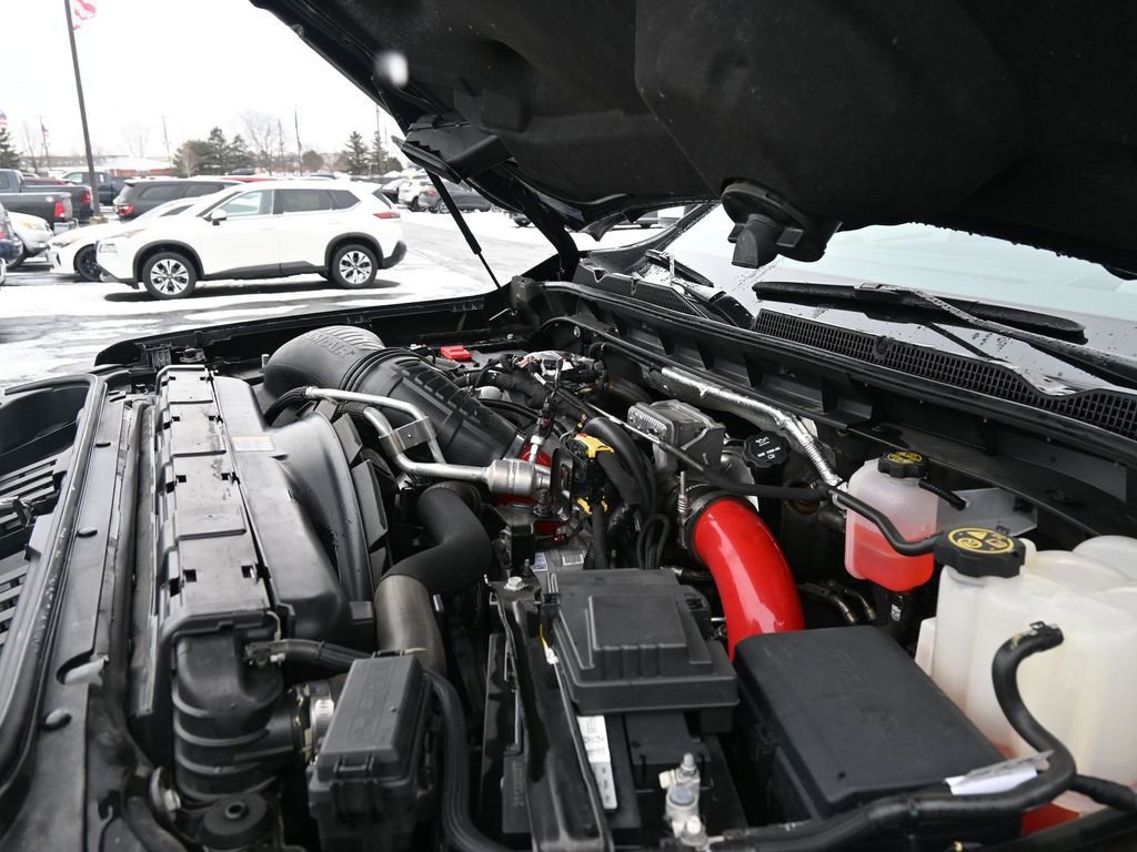 Used 2023 GMC Sierra 3500 AT4 w/ AT4 Premium Plus Package image 14